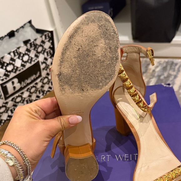 Stuart Weitzman Brown Heels with Gold Accents - Picture 5 of 5